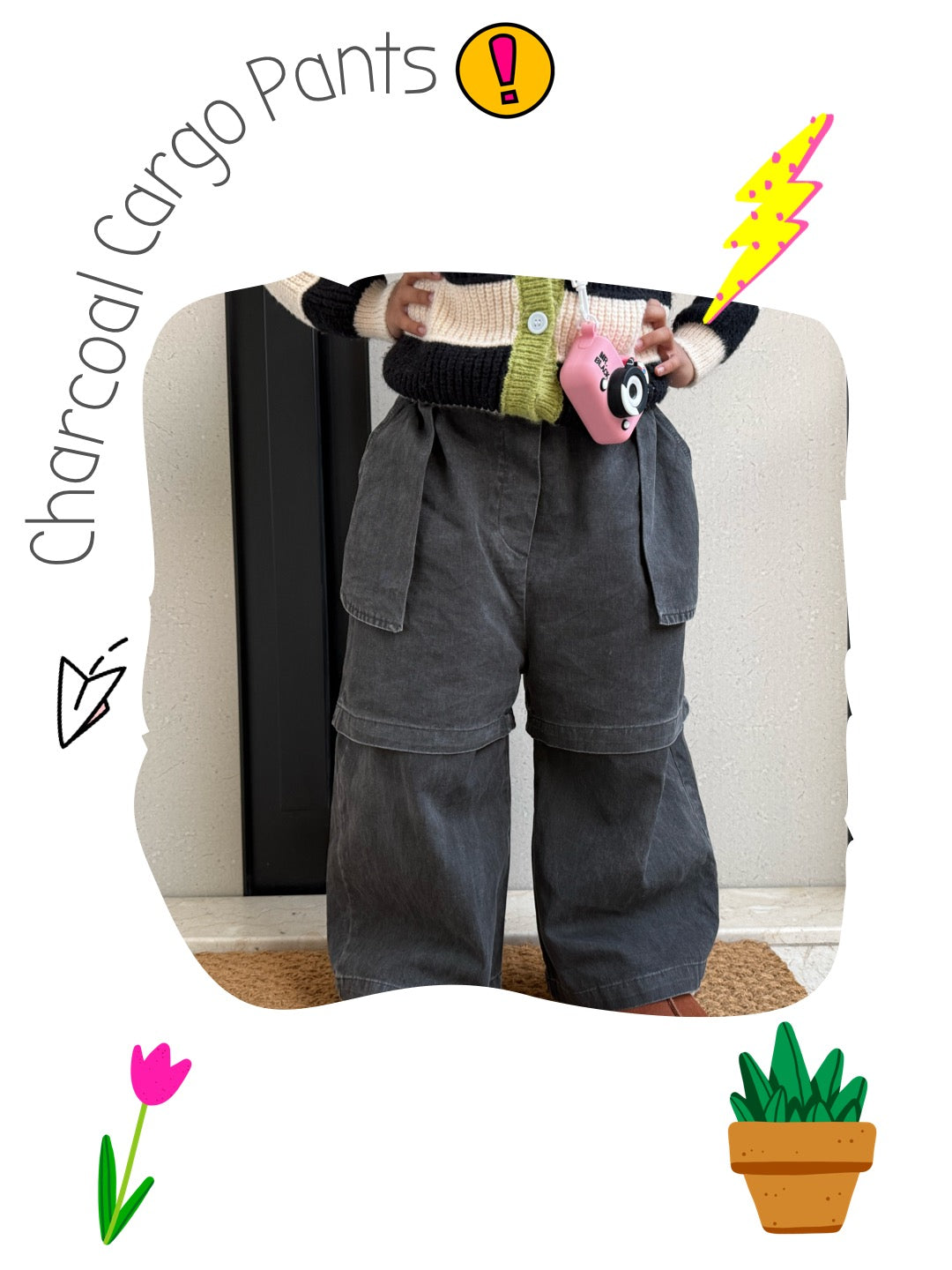 Wide-Leg Cargo Pants